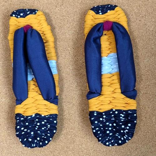 マルチカラー　手編み 　布草履　Z0004