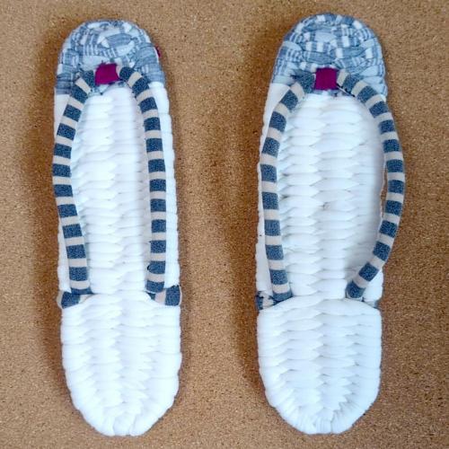 マルチカラー　手編み 　布草履　Z0005