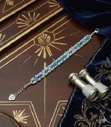 氷の結晶と冬の光|水色グラデーションの繊細ブレスレット　201019-0003