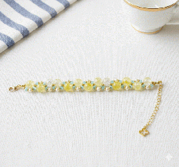 ミモザ色の輝き。ハニーイエローとパールの編み込みブレスレット　201019-0018