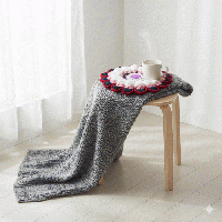 お部屋に咲く手編みのお花クッション*北欧モダンな円座座布団　0003