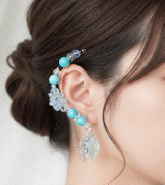 水辺の煌めき。ターコイズブルーと氷晶の花々が揺れる清涼イヤーカフフック　201019-0057